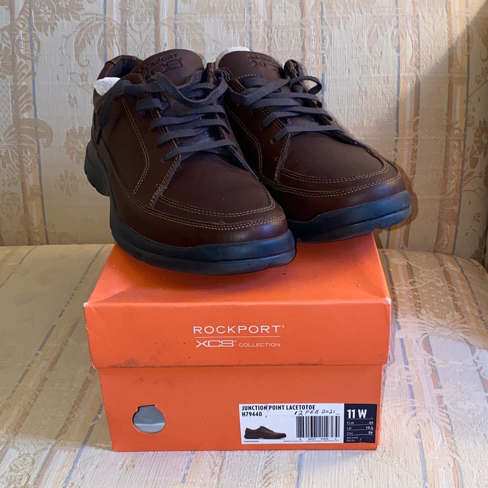 Rockport Men's Dark Brown Oxfords